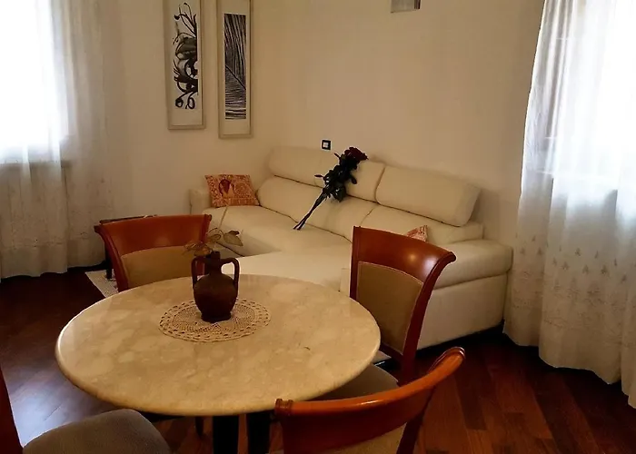 Apart-hotel Palazzo Zimatore Residenza D'epoca 4*